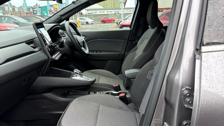 Renault Symbioz 1.6 E-Tech FHEV 145 Techno 5dr Auto Hybrid Estate